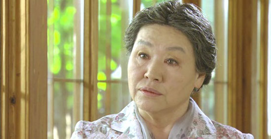 주영-주미 할머님, 교통정리 좀 해주세요