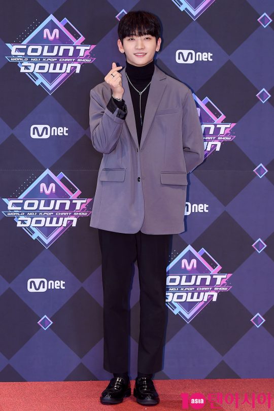 가수 은기