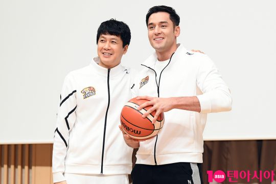 배우 김승현, 줄리엔강