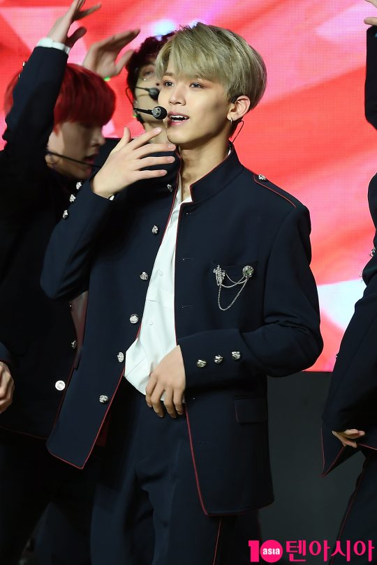 그룹 이엔오아이 건