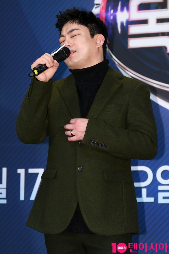 가수 김길중