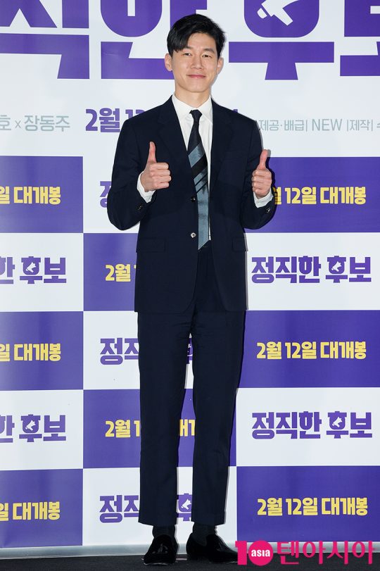 배우 김무열