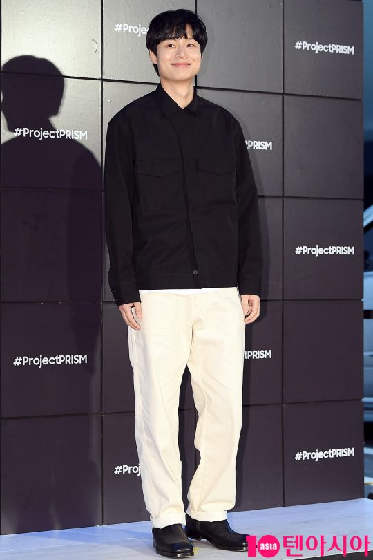 디자이너 김충재