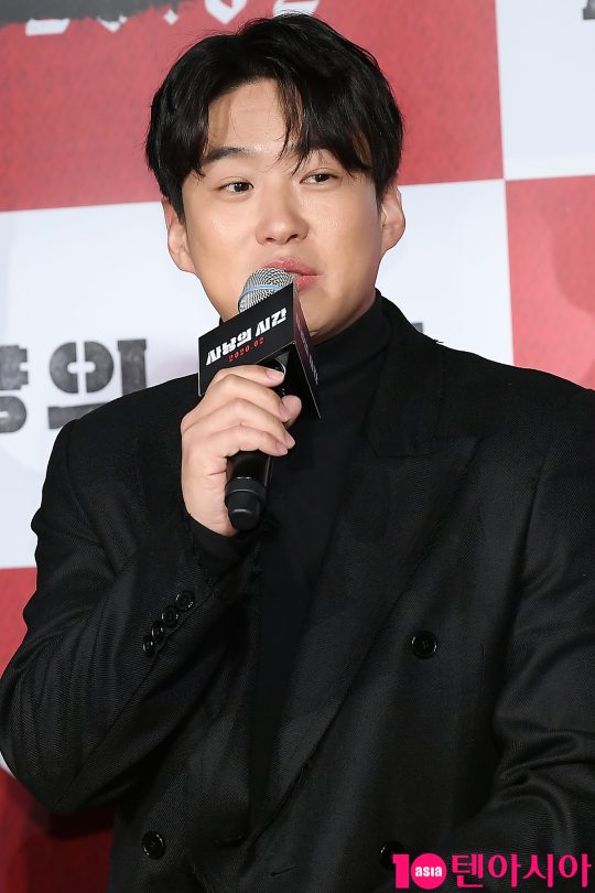 배우 안재홍