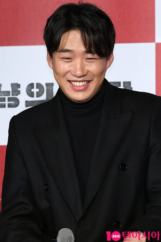 배우 안재홍