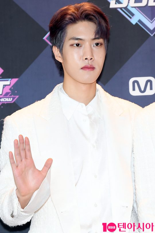 그룹 골든차일드 대열