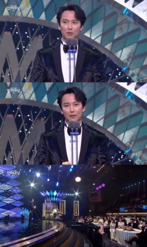 [2019 SBS 연기대상] '열혈사제' 김남길, 대상 수상 “좋은 동료 만난 덕분”