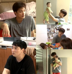 '나 혼자 산다' 성훈, 일일 베이비시터로 변신...'진땀 가득'
