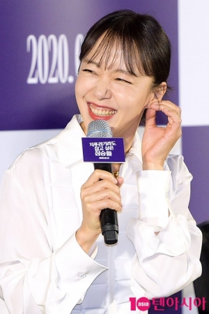 '지푸라기라도' 전도연 “정우성과 연인 연기...창피하고 쑥스러워”