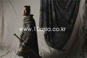 엄태웅│“정점보다 내 마음 속의 진심을 찾아갈 거다” -2