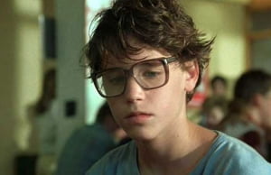 빛나는 어린 시절의 무덤