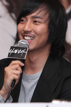 김남길 “일본 로케이션 때 감독님 욕도 하면서 친해졌다”