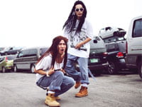 UV, 2집 < Back to the dance >의 타이틀곡 '집행유애' 뮤직비디오를 공개