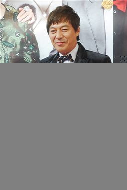 [타임라인] 김갑수 “모든 것이 시트콤이기 때문에 용서되는 것들이 이해 가지 않는다”