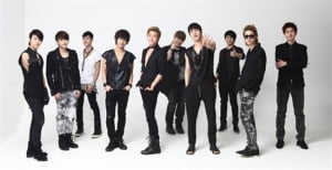 슈퍼주니어 '미인아', 대만 역대 최초 음악 차트 52주 1위