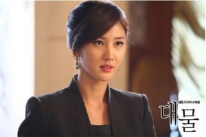 이수경, '키스 앤 크라이' 후속 '빅토리' MC 맡는다