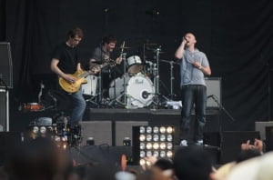 지산밸리 록페스티벌의 첫날, 그 밤에 더 필요한 것은 없었다