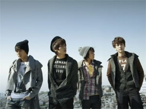 SM, 여성가족부에 승소.. 법원 “가사에 '술'이 포함된다고 유해매체로 단정하기 어렵다”