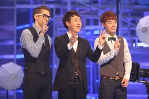 <슈스케 3>, 온라인 사전투표 버스커버스커 1위... '심사위원 명곡' 미션