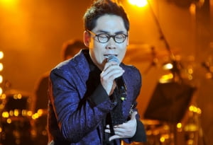 [강명석의 100퍼센트] 더이상 열창을 원하지 않을 땐 어디로 가야하나