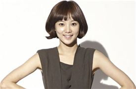 윤승아, <해를 품은 달>에서 호위무사로 캐스팅