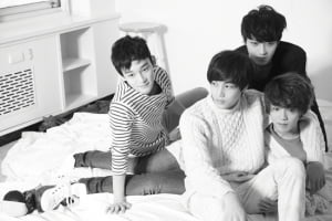 신인 그룹 EXO-K, EXO-M 프롤로그 싱글 'What Is Love' 공개