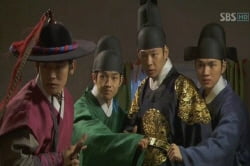 <옥탑방 왕세자>, '명작극장'과 <비틀즈 코드> 사이