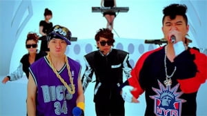 UV멤버 뮤지, 첫 솔로앨범 < My Name is MUZIE > 발매