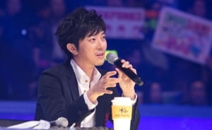 윤건 씨의 심사에 대한 제 점수는요