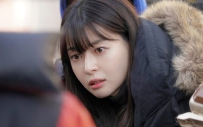 '이태원 클라쓰' 권나라, 눈빛만으로도 애틋···남다른 분위기