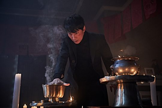 영화 ‘클로젯’의 한 장면. /사진제공=CJ엔터테인먼트