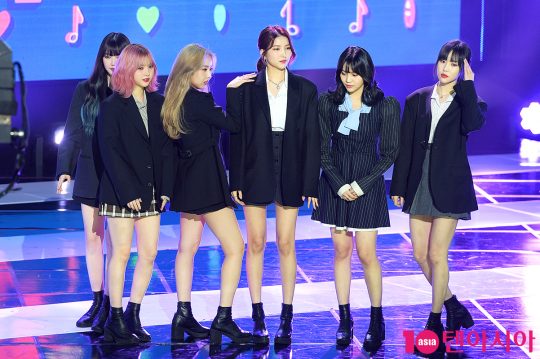 TEN PHOTO,더쇼,여자친구