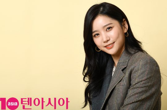 TV조선 ‘간택’에서 열연한 이화겸이 13일 서울 중구 청파로 한경텐아시아 스튜디오에서 진행된 인터뷰에 참석하고 있다.