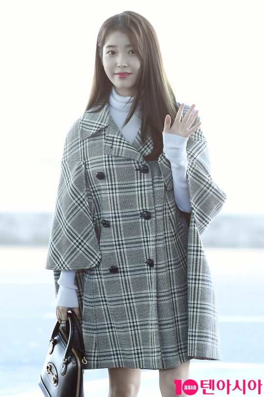 가수 아이유