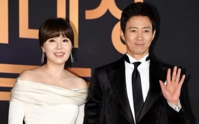 최수종♥하희라, 코로나19 확산에 1억원 상당 손소독제 지원 '선한 영향력'