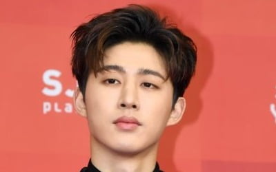 비아이, 코로나19 확산 방지 위해 마스크 기부...'2억 원 상당'