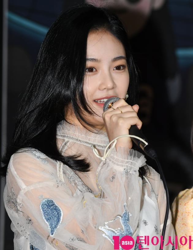 [TEN 포토] 우다비 '슈퍼 루키의 아름다운 미소'