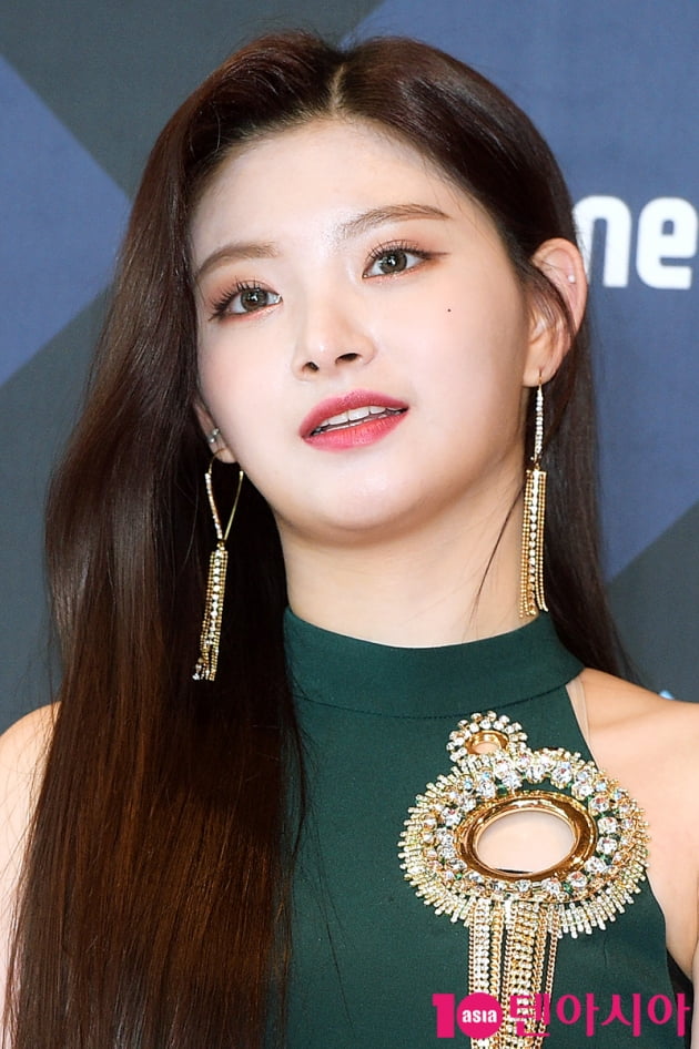 [TEN 포토] 에버글로우 이런 '실물은 이런 느낌'(엠카운트다운)