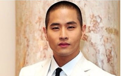 유승준, '비자 취소 사건' 승소…입국길 열렸다