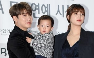 '상근예비역' 최민환 손편지 "생각보다 군대 체질인가 보다"[전문]