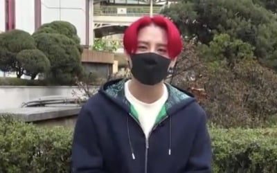 김준수, '쓰레기 줍기 챌린지' 참여···마스크·손소독제도 기부