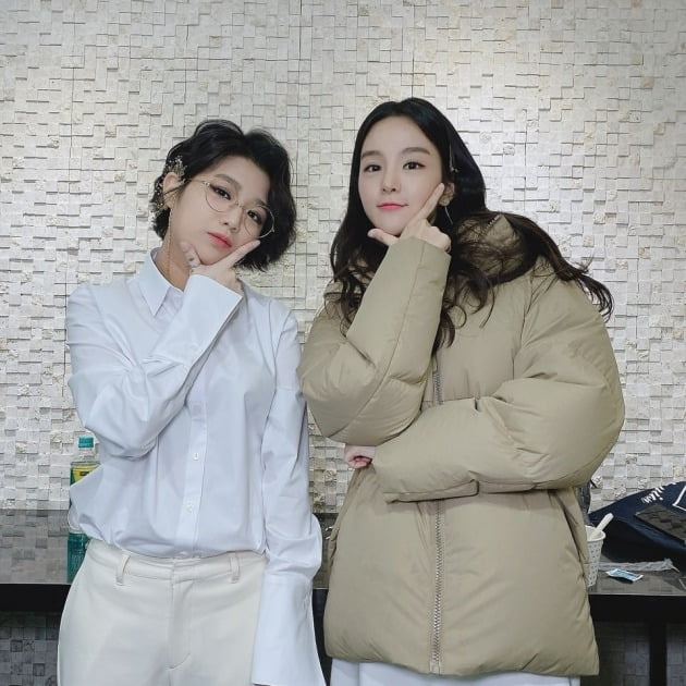 가수 안예은(왼쪽), 국악인 송소희 / 사진=송소희 인스타그램