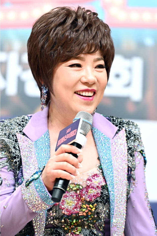 [TEN 포토] '아모르파티' 김연자, '예능으로 인사드려요'(트롯신이 떴다)