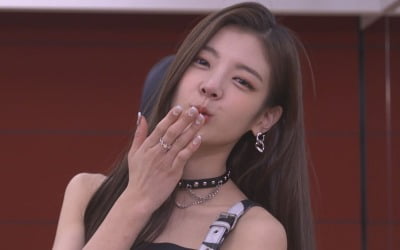 '한밤'  ITZY, 통통 튀는 매력…리아 "막내 유나, 무섭다"