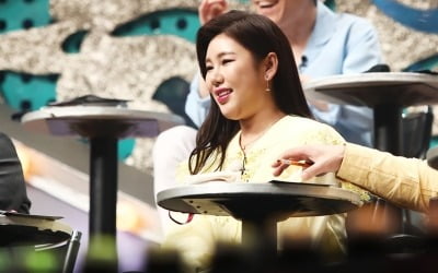 '복면가왕' 송가인 "닭살 돋았다"…트로트 대세도 놀란 복면가수 등장