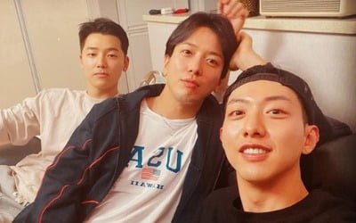 "무단용집" 씨엔블루 정용화X강민혁X이정신, 완전체 근황 '미소'