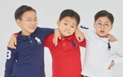 송일국, '폭풍 성장' 삼둥이 근황 공개 "9살 생일, 태어나줘서 고마워"