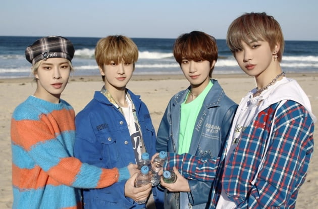 뉴키드, 방탄소년단 'ON' 커버댄스 … 바닷가에서 펼쳐진 거침없는 칼군무