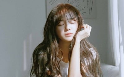 세정, 신곡 '화분' 오늘(17일) 공개…갓세정의 귀환