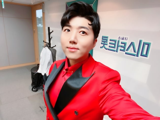 유호 / 사진 = 리즈엔터테인먼트 제공
